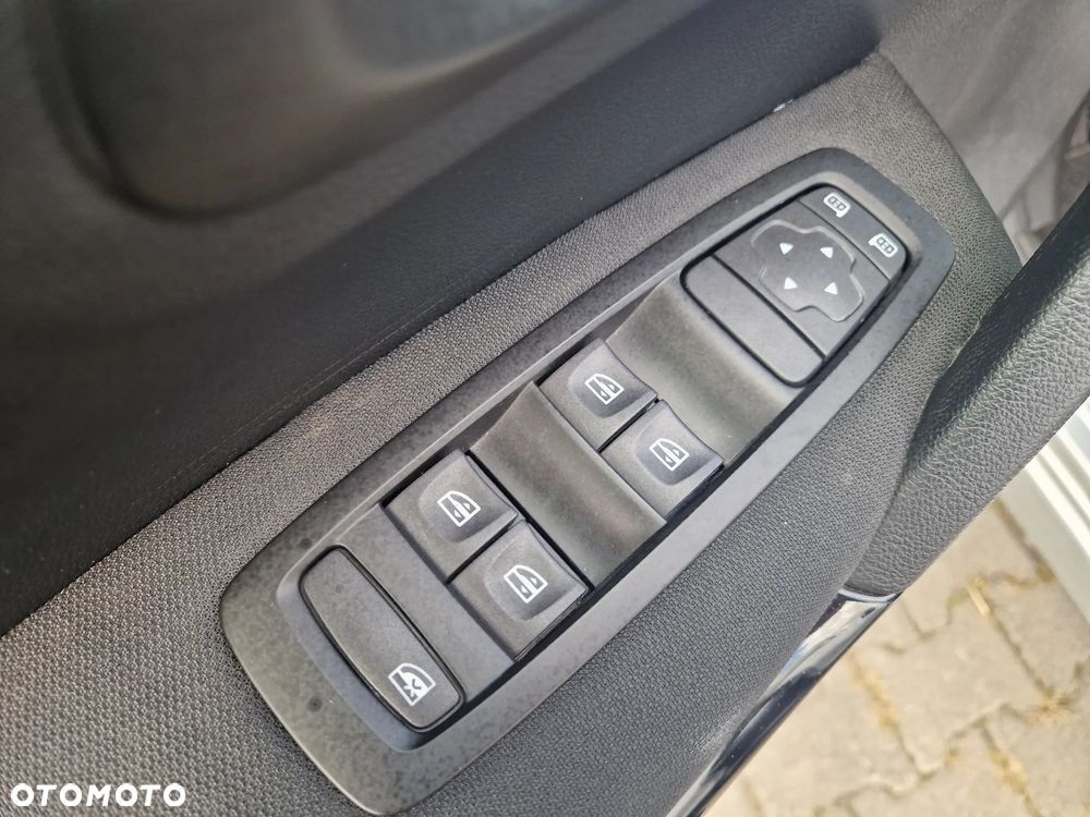 Renault Kadjar 1.3 TCe FAP Bose - 12