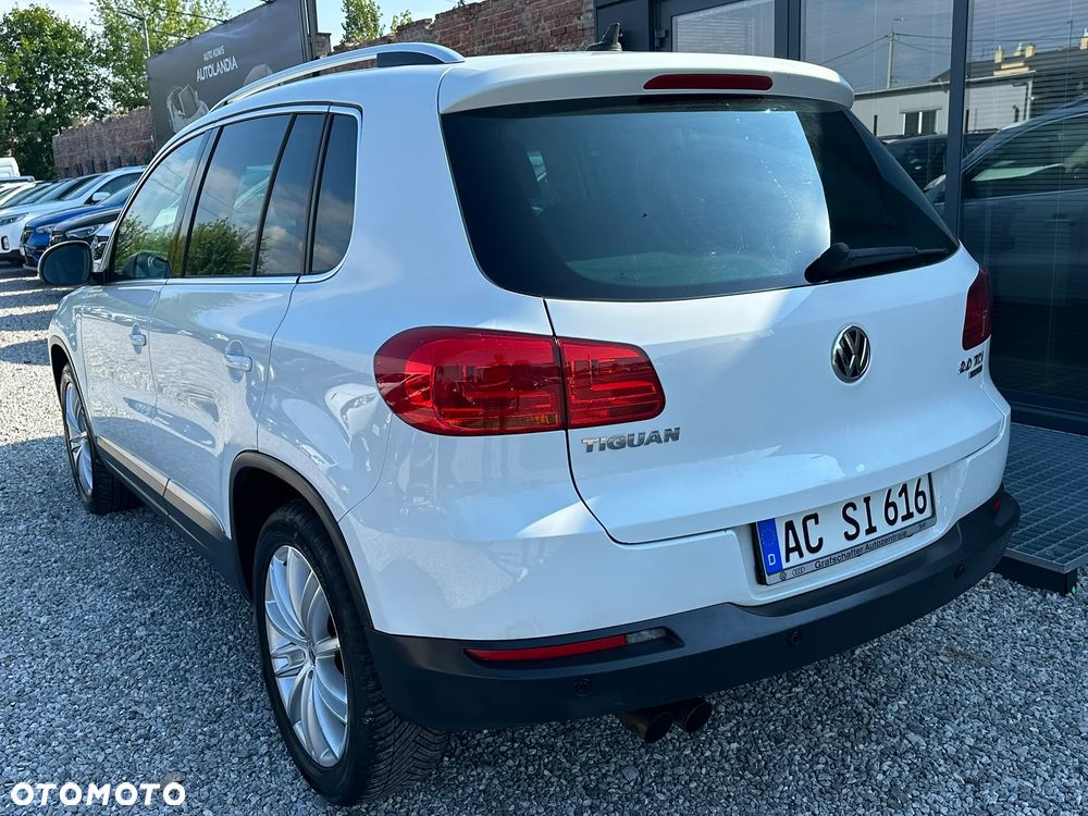 Volkswagen Tiguan 2.0 TDI DPF 4Motion BlueMotion Technology Exclusive - 12