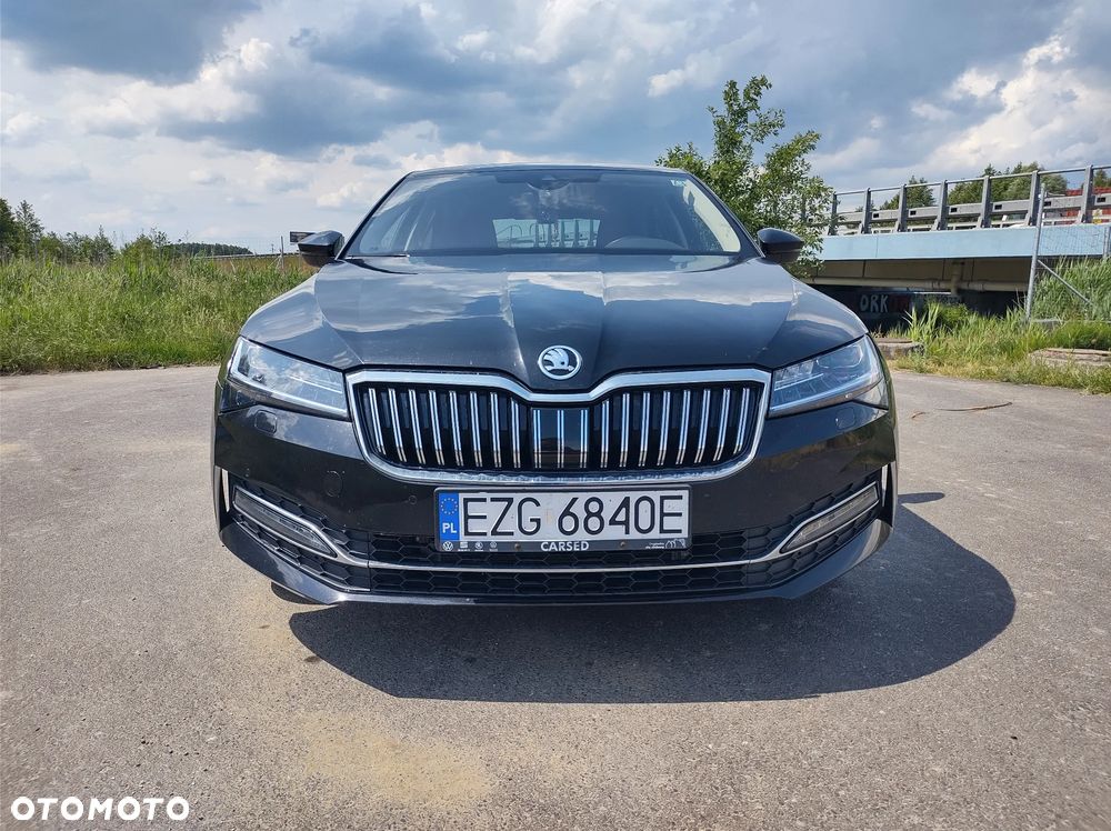 Skoda Superb 2.0 TDI Ambition DSG - 2