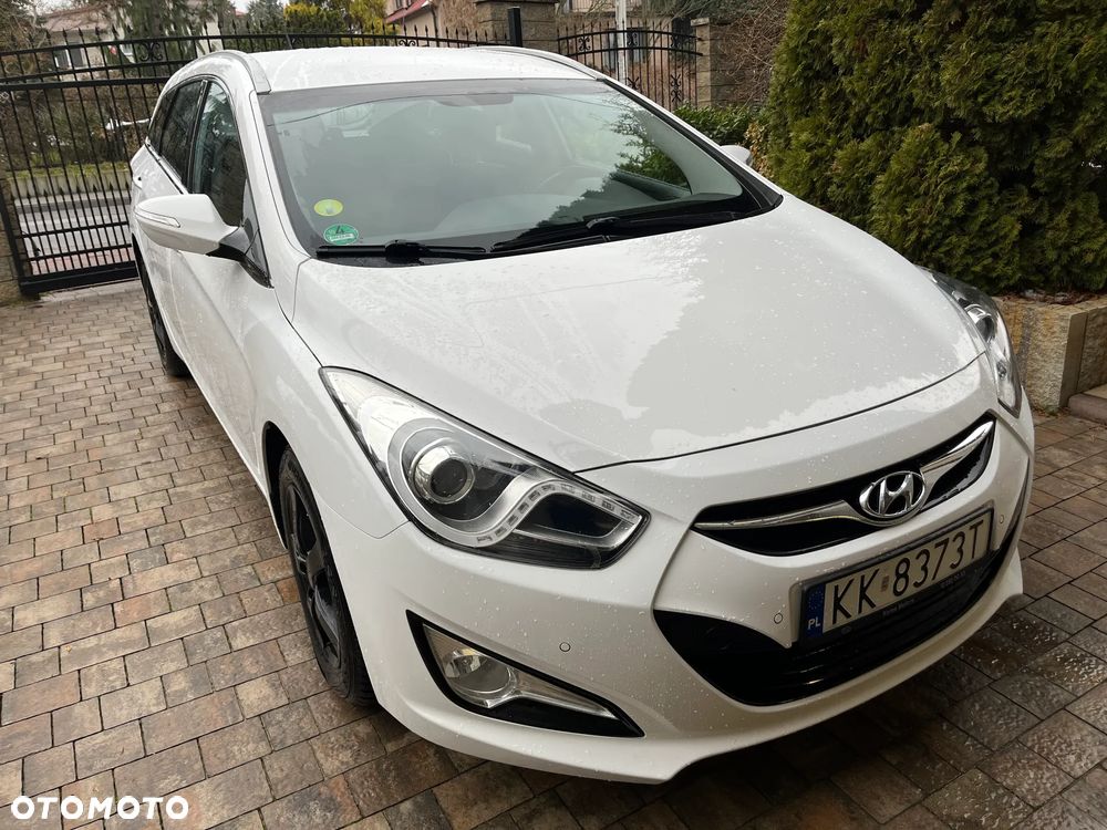 Hyundai i40 i40cw 1.7 CRDi Fifa World Cup Edition - 3