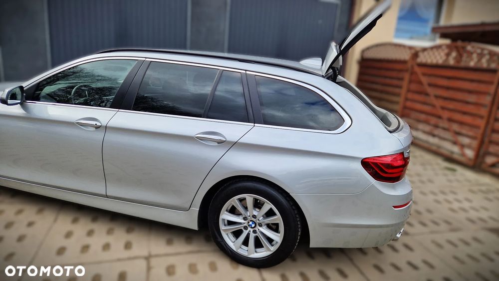 BMW Seria 5 525d - 22