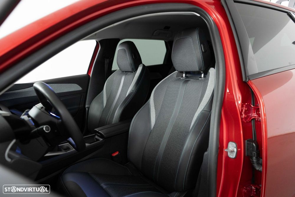 Peugeot 308 SW 1.2 PureTech Allure Pack - 29