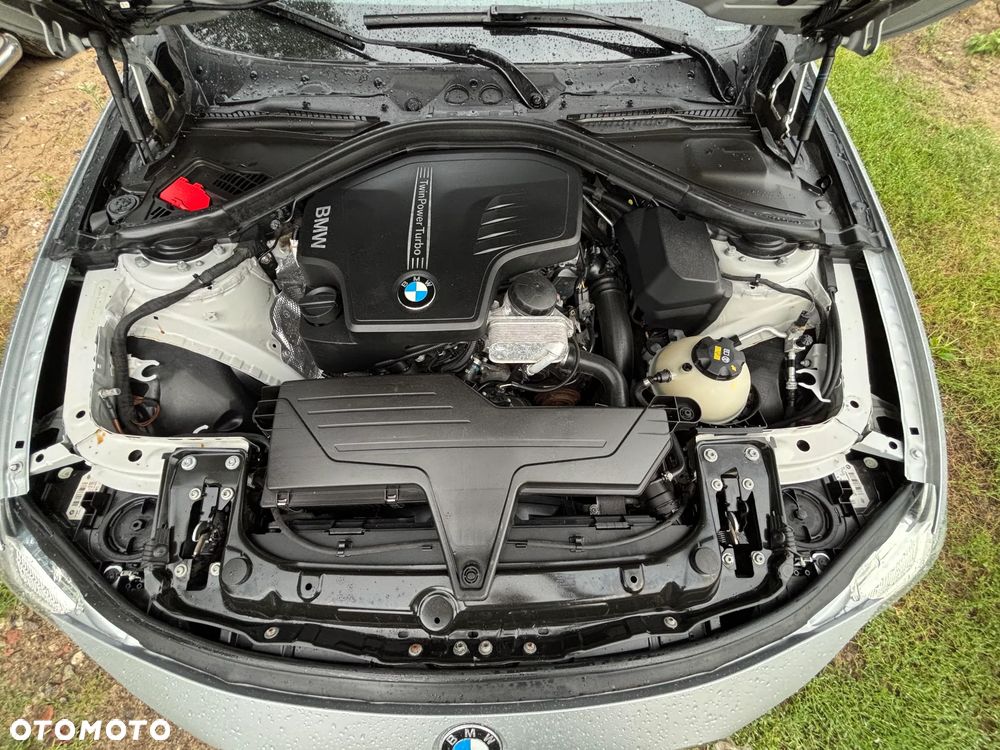 BMW Seria 3 320i xDrive Edition Luxury Line Purity - 10