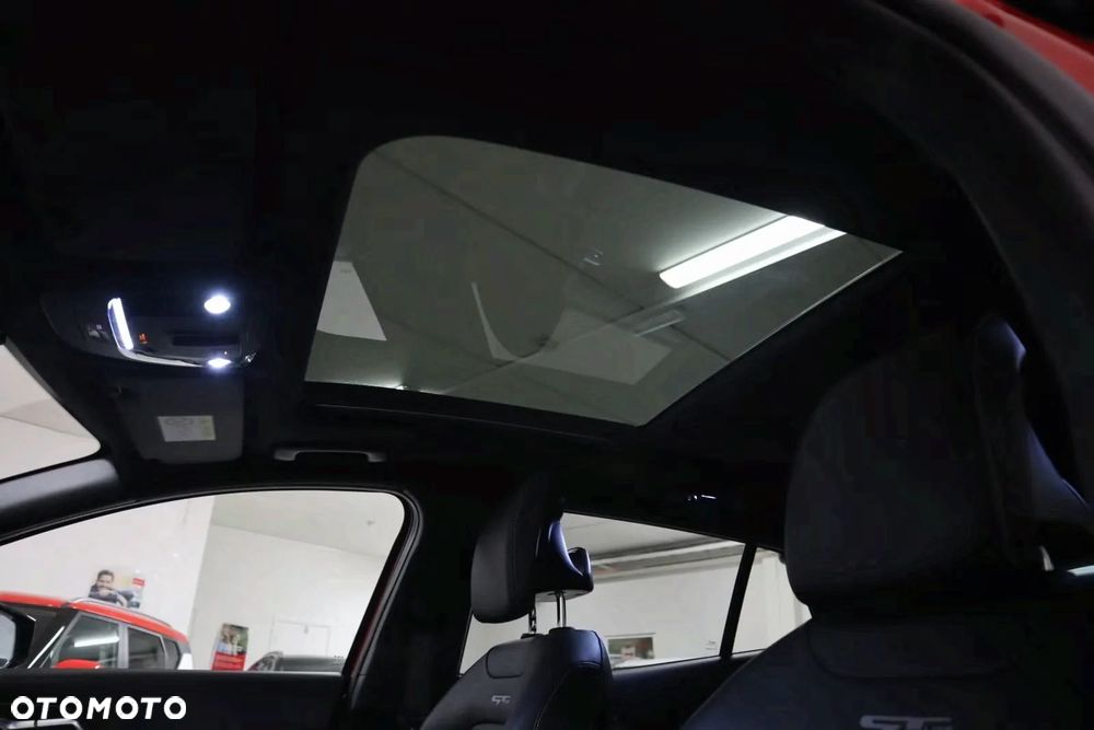 Kia Sportage 1.6 T-GDI AWD Paket GT-Line - 12