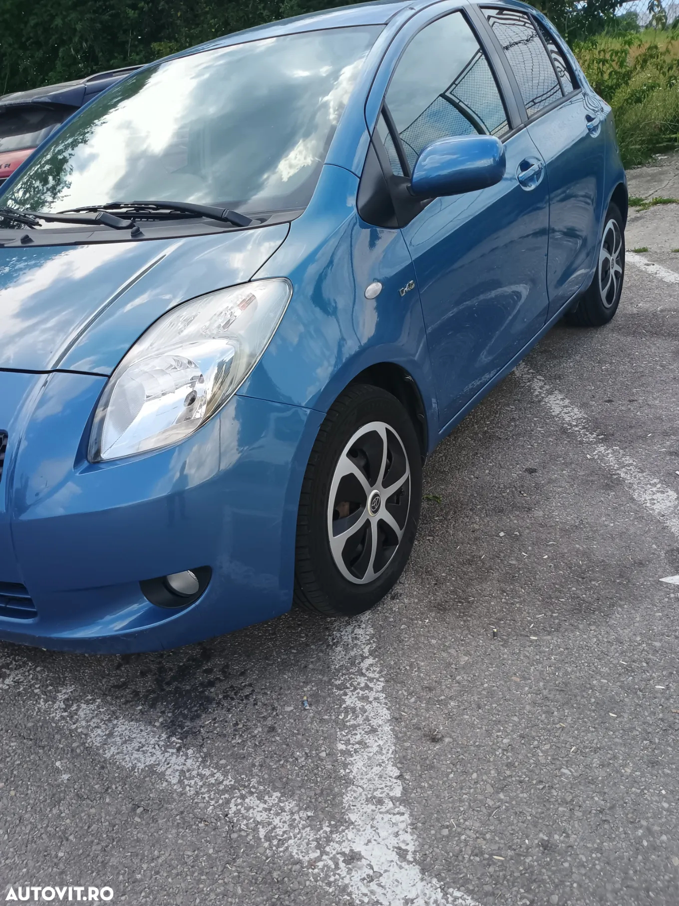 Toyota Yaris - 4