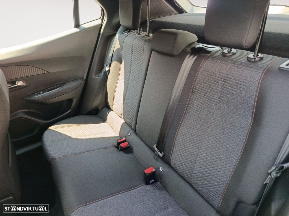Peugeot 2008 1.2 PureTech Style - 13