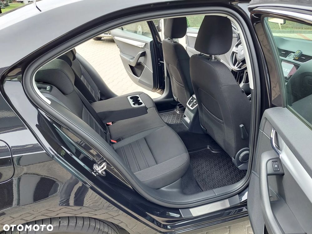 Skoda Octavia 1.4 TSI Drive - 35