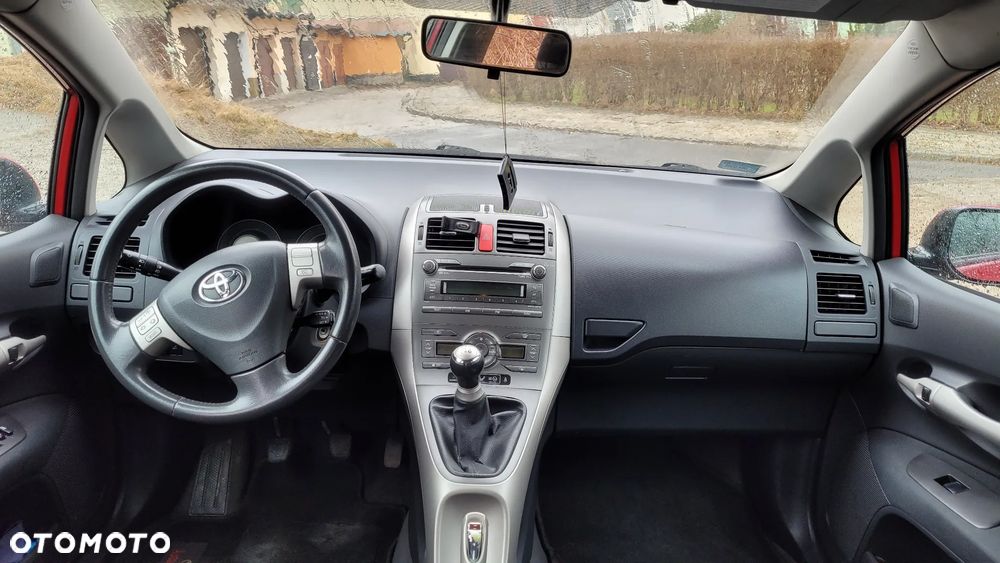 Toyota Auris 1.6 VVT-i Sol - 6