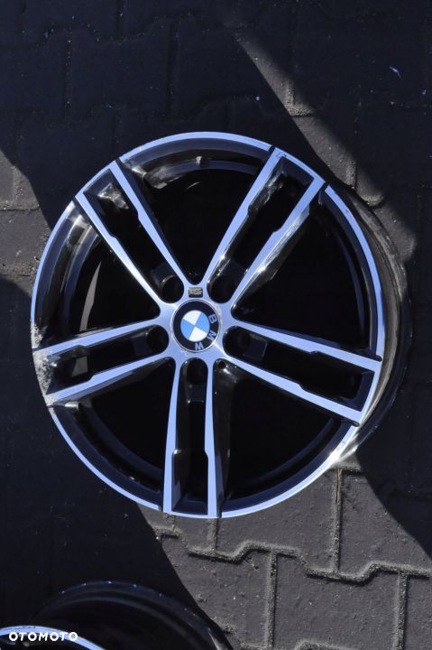 BMW FELGA ALUMINIOWA 18 CALI 5X120 8074186