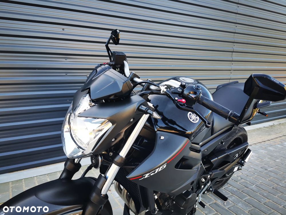 Yamaha XJ - 26