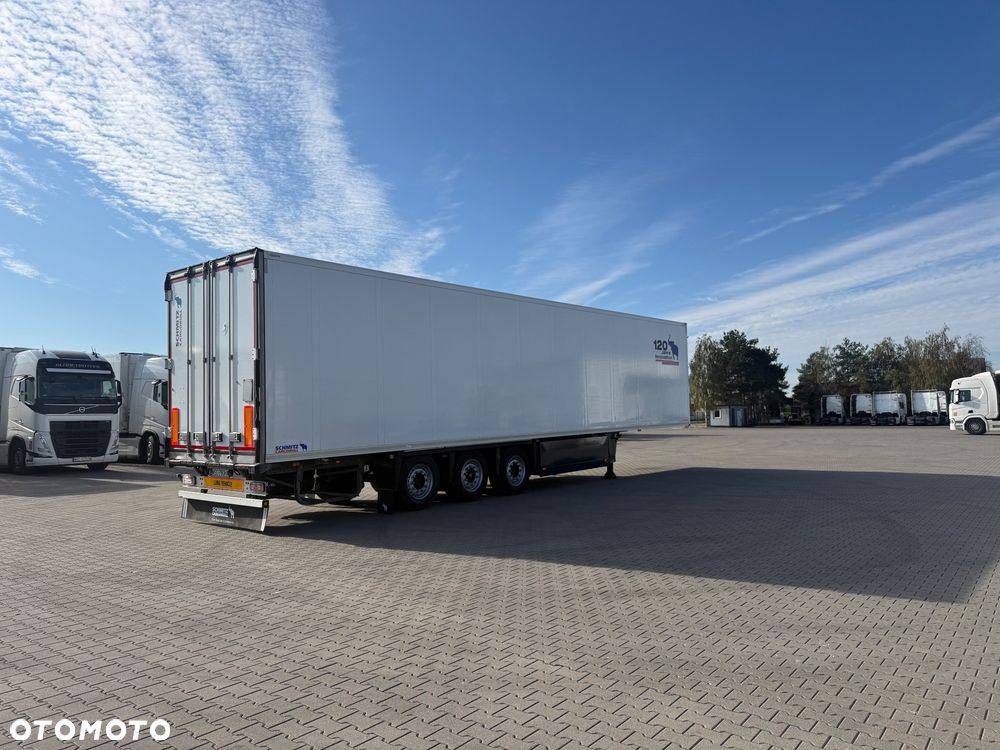 Schmitz Cargobull - 3