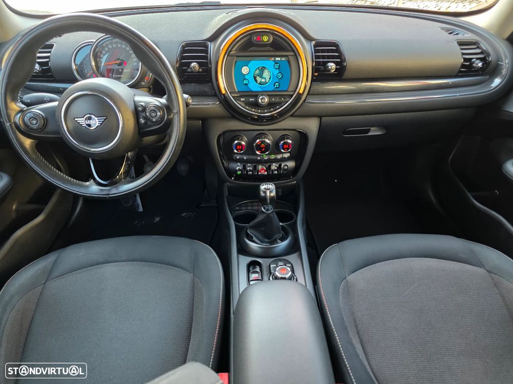 MINI Clubman One D Blackyard - 10