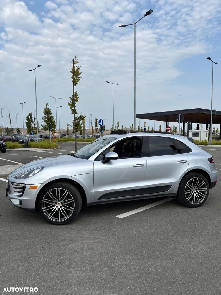 Porsche Macan - 3