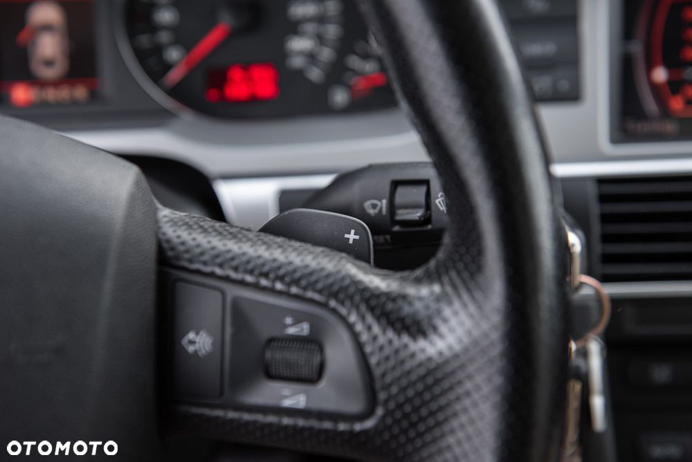 Audi A6 Limousine 3.2 FSI Quattro Tiptronic - 21