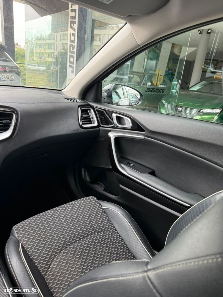 Kia XCeed 1.6 GDi PHEV Tech - 20