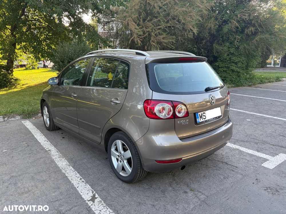 Volkswagen Golf Plus 1.6 TDI DPF DSG Highline - 3