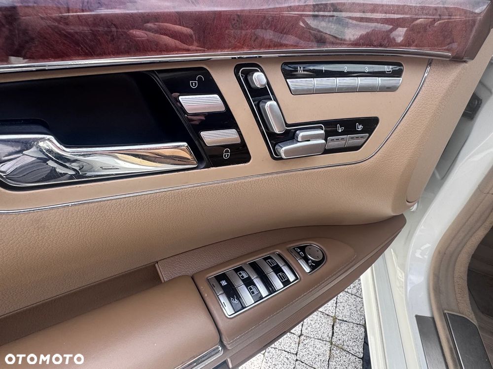 Mercedes-Benz Klasa S 63 AMG L 7G-TRONIC - 27