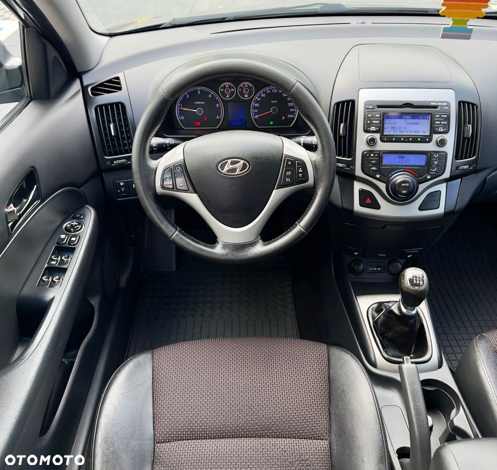 Hyundai i30 1.6 CRDi Blue Comfort - 12