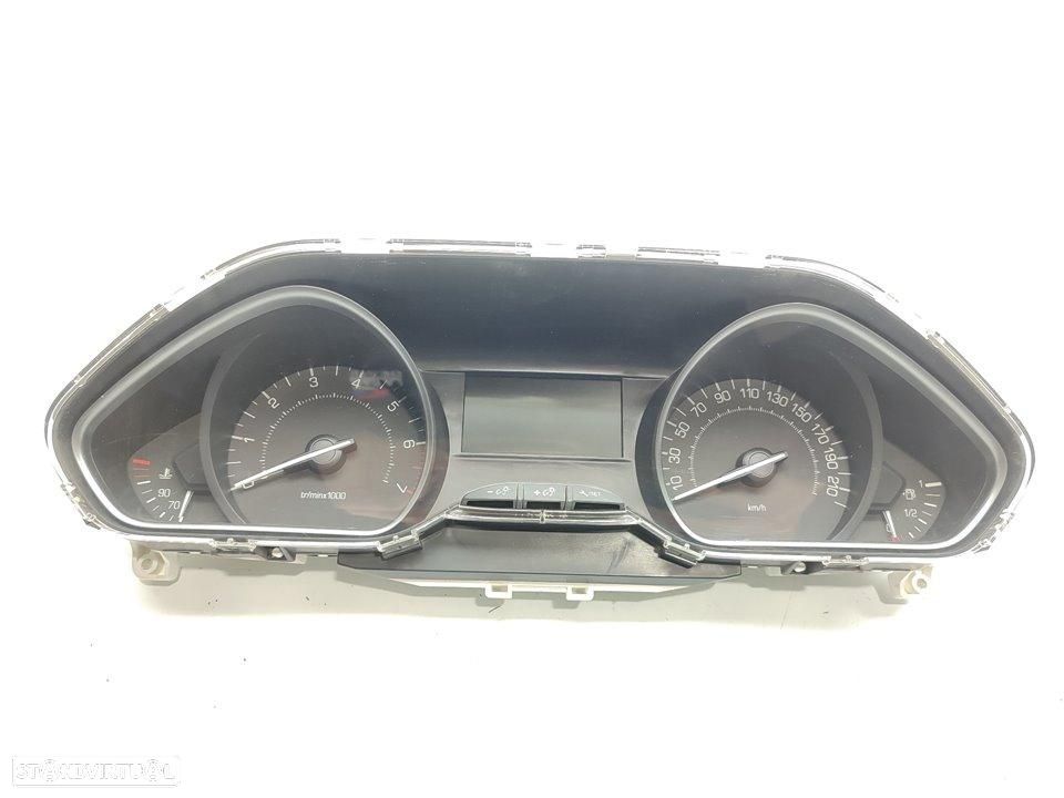 QUADRANTE PEUGEOT 208 - 1