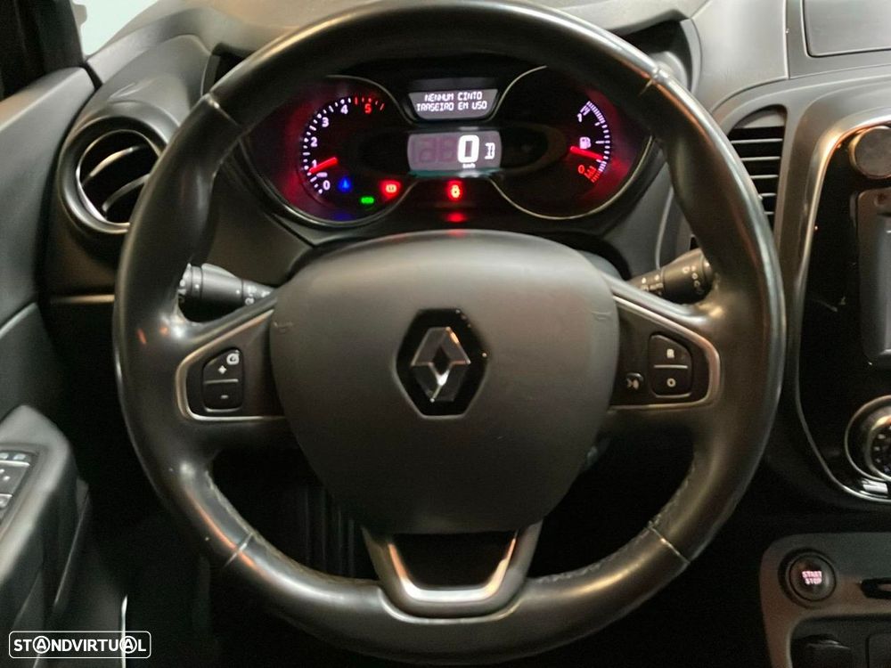 Renault Captur 1.5 dCi Exclusive EDC - 11
