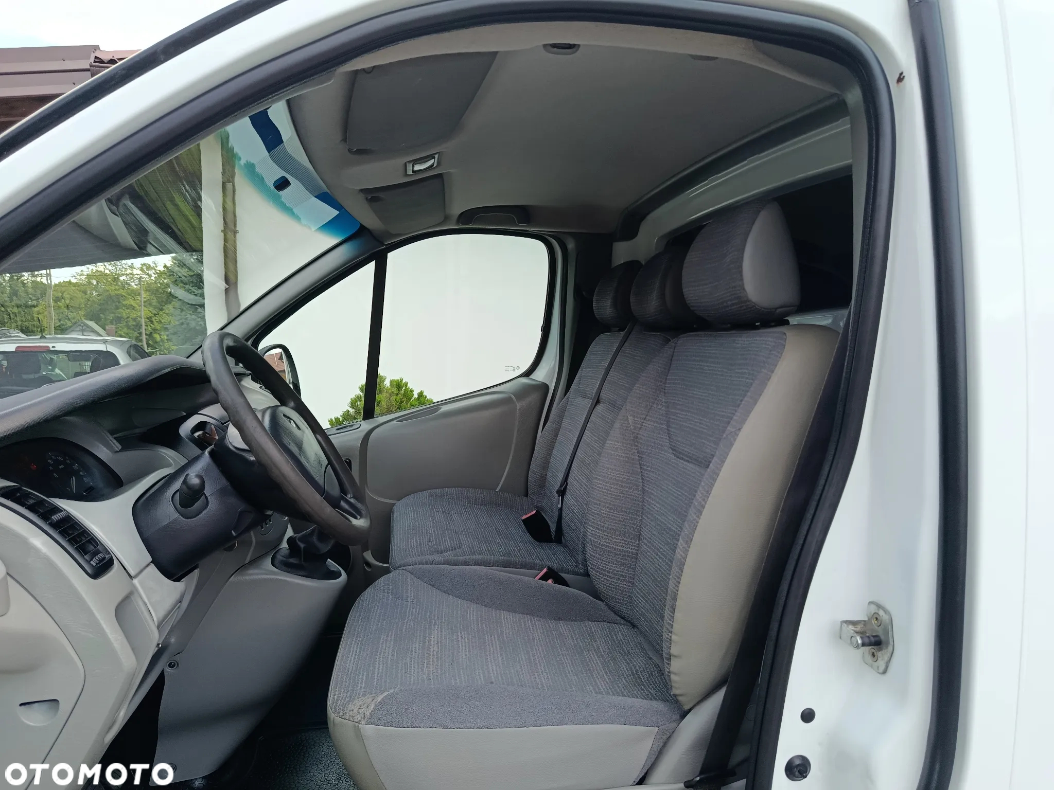 Renault Trafic Long - 12