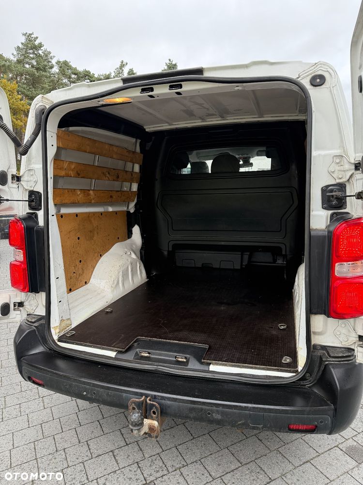 Peugeot Expert 2.0 BlueHDi Standard 3,0t Premium (bryg.) - 16