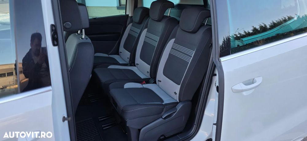 Volkswagen Sharan 2.0 TDI DSG BlueMotion Technology Life - 16