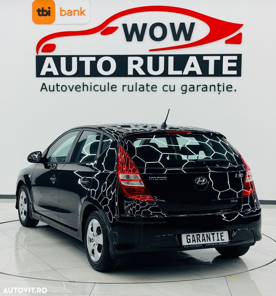 Hyundai i30 1.6 CRDI blue Classic - 3