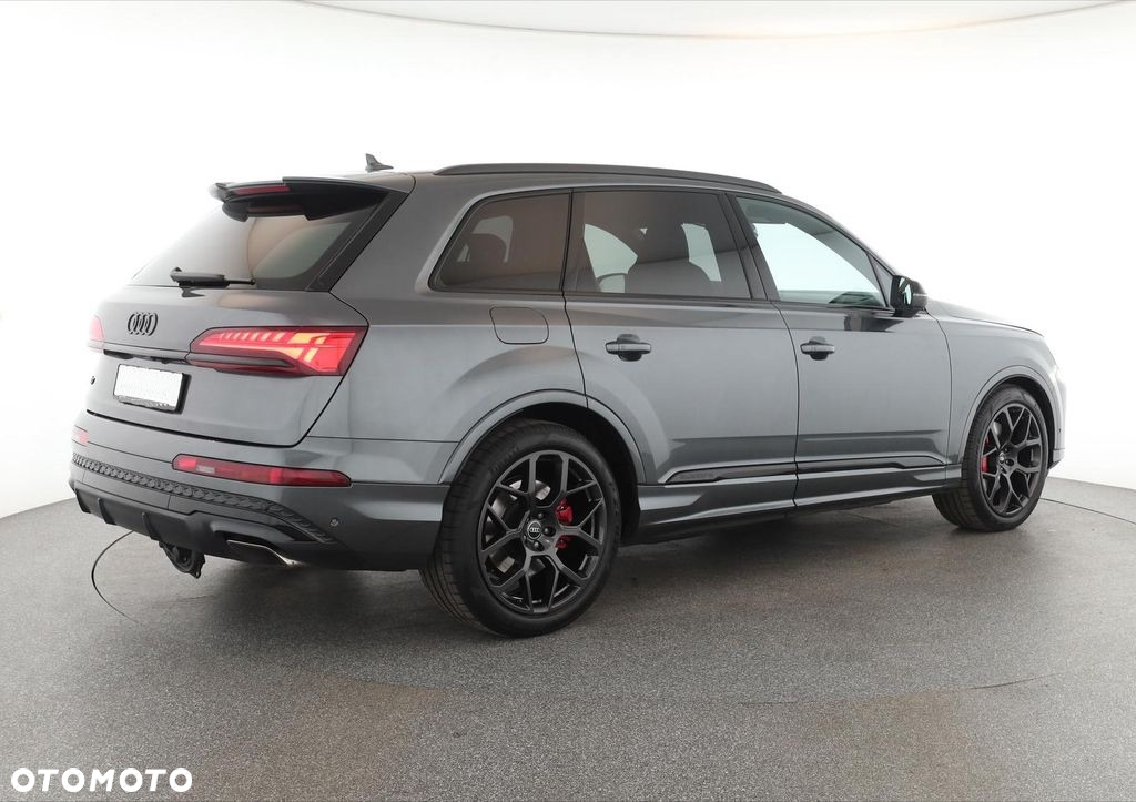 Audi Q7 - 6