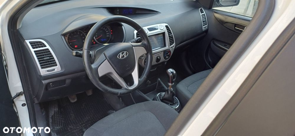 Hyundai i20 - 5