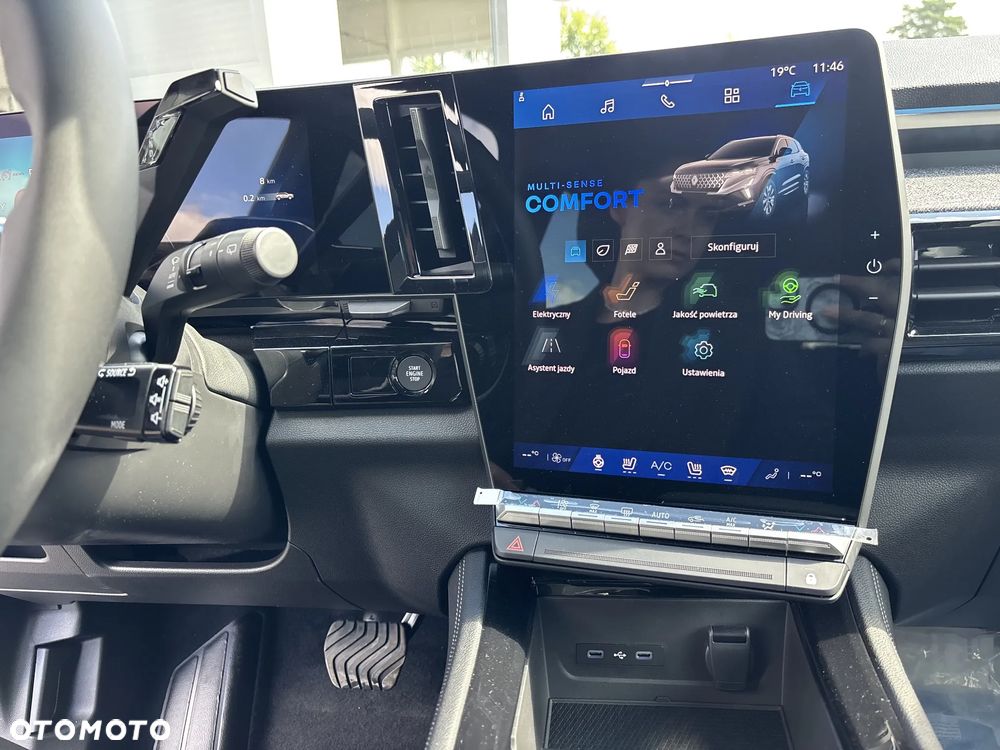Renault Austral 1.2 E-Tech Full Hybrid 200 Techno MMT - 16