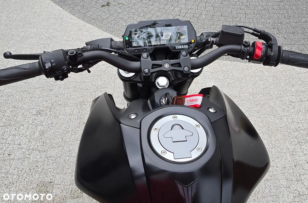 Yamaha MT - 26
