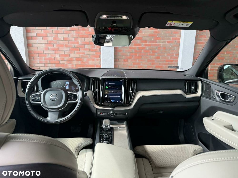 Volvo XC 60 - 13