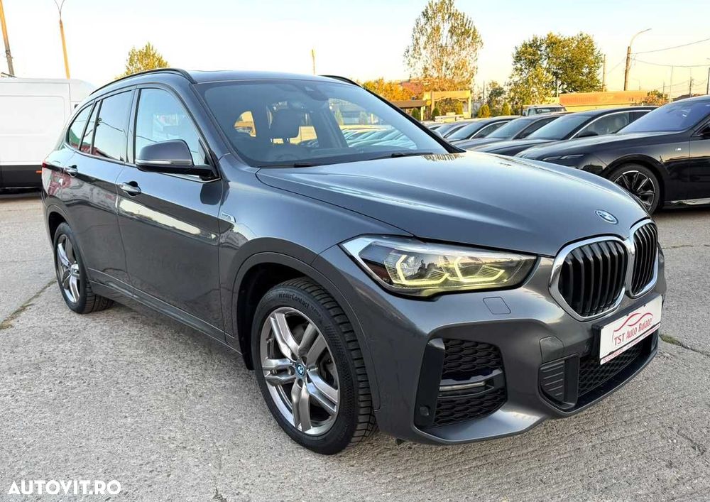 BMW X1 - 15