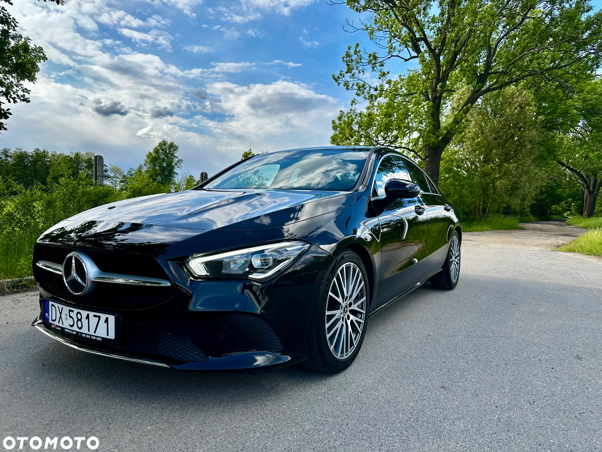 Mercedes-Benz CLA 180 Progressive 7G-DCT - 10