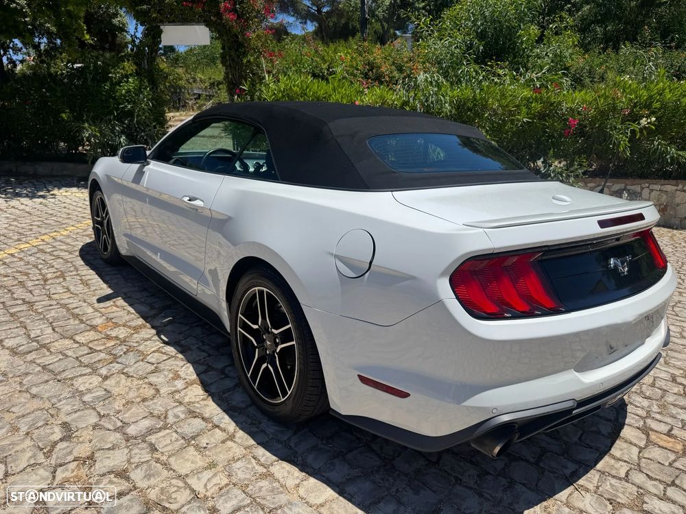 Ford Mustang 2.3i EcoBoost Aut. - 12