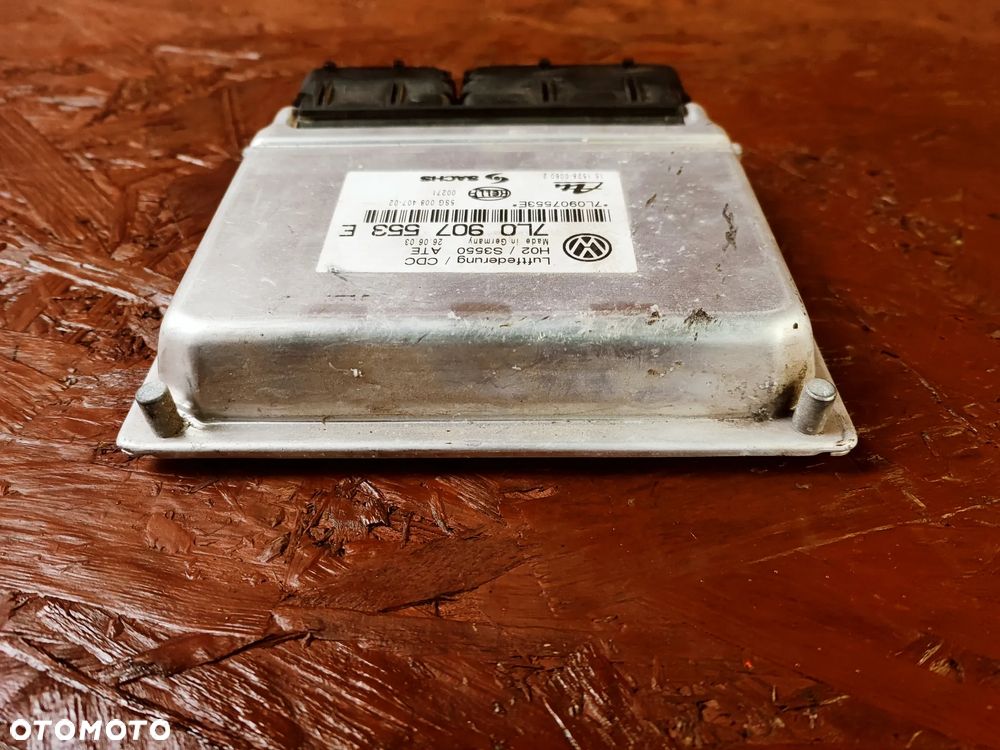 PORSCHE CAYENNE ORYGINALNY STEROWNIK ZAWIESZENIA PNEUMATYCZNEGO O NR. 7L0 907 553 E OEM - 4