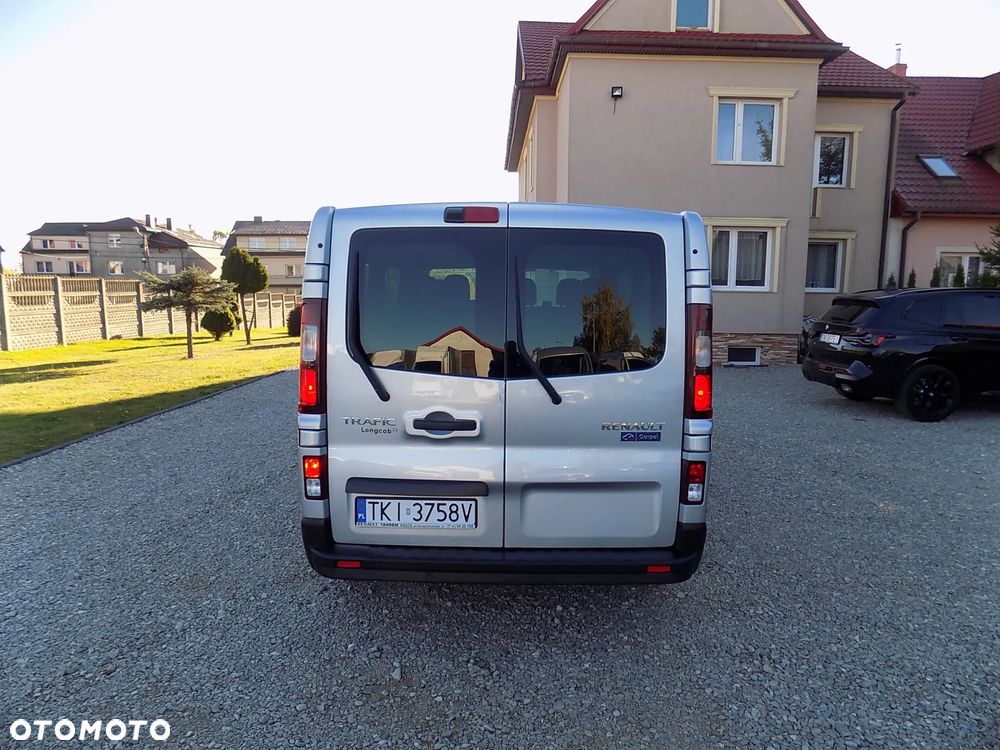 Renault Trafic 2023 photo 4