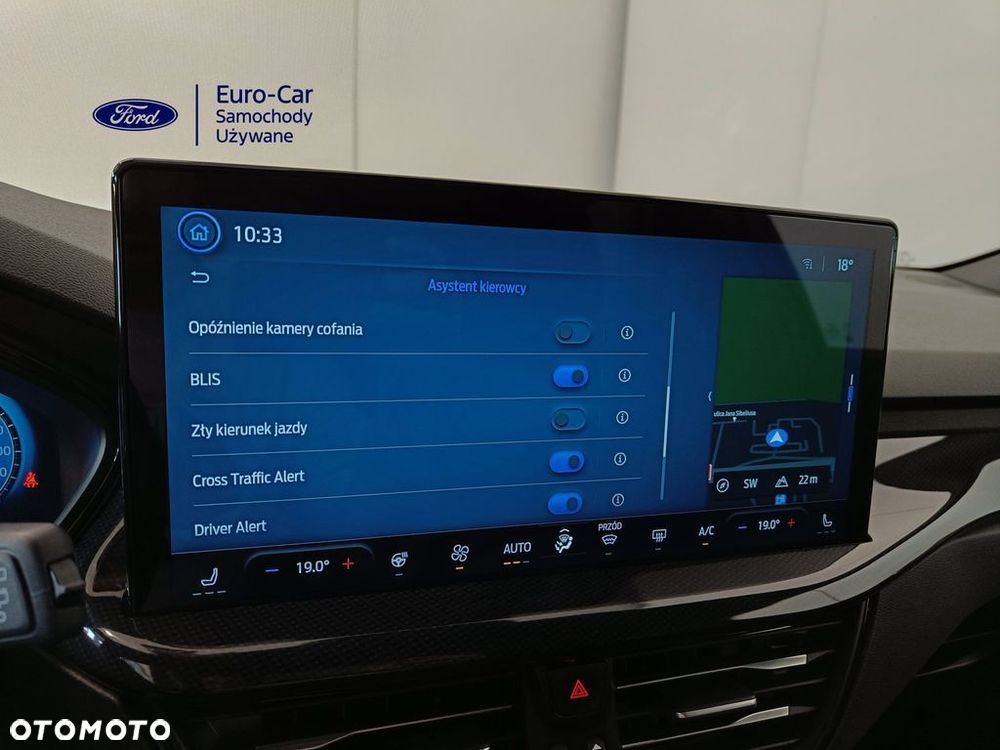Ford Focus 1.0 EcoBoost mHEV ST-Line X - 26