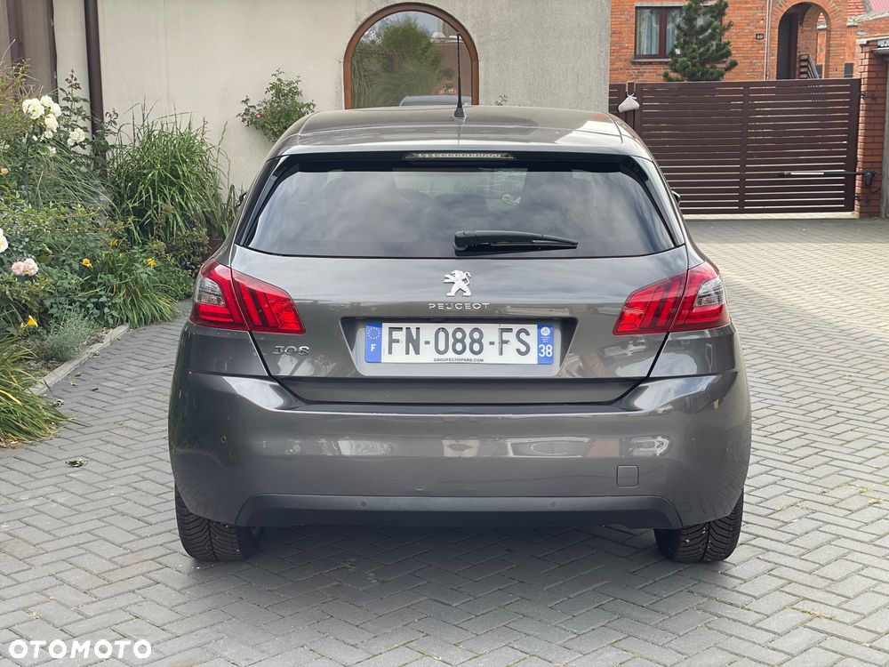Peugeot 308 PureTech 130 GPF EAT8 Stop & Start Allure Business-Paket - 9