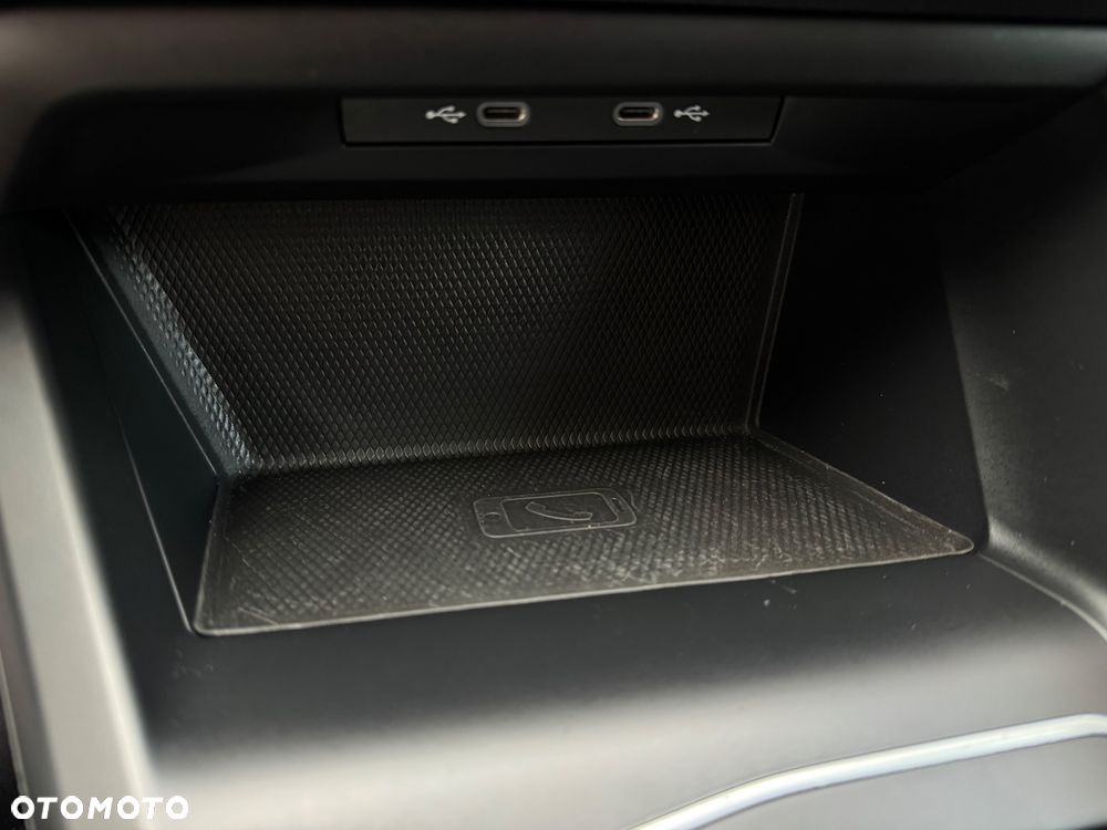 Volkswagen Golf - 20