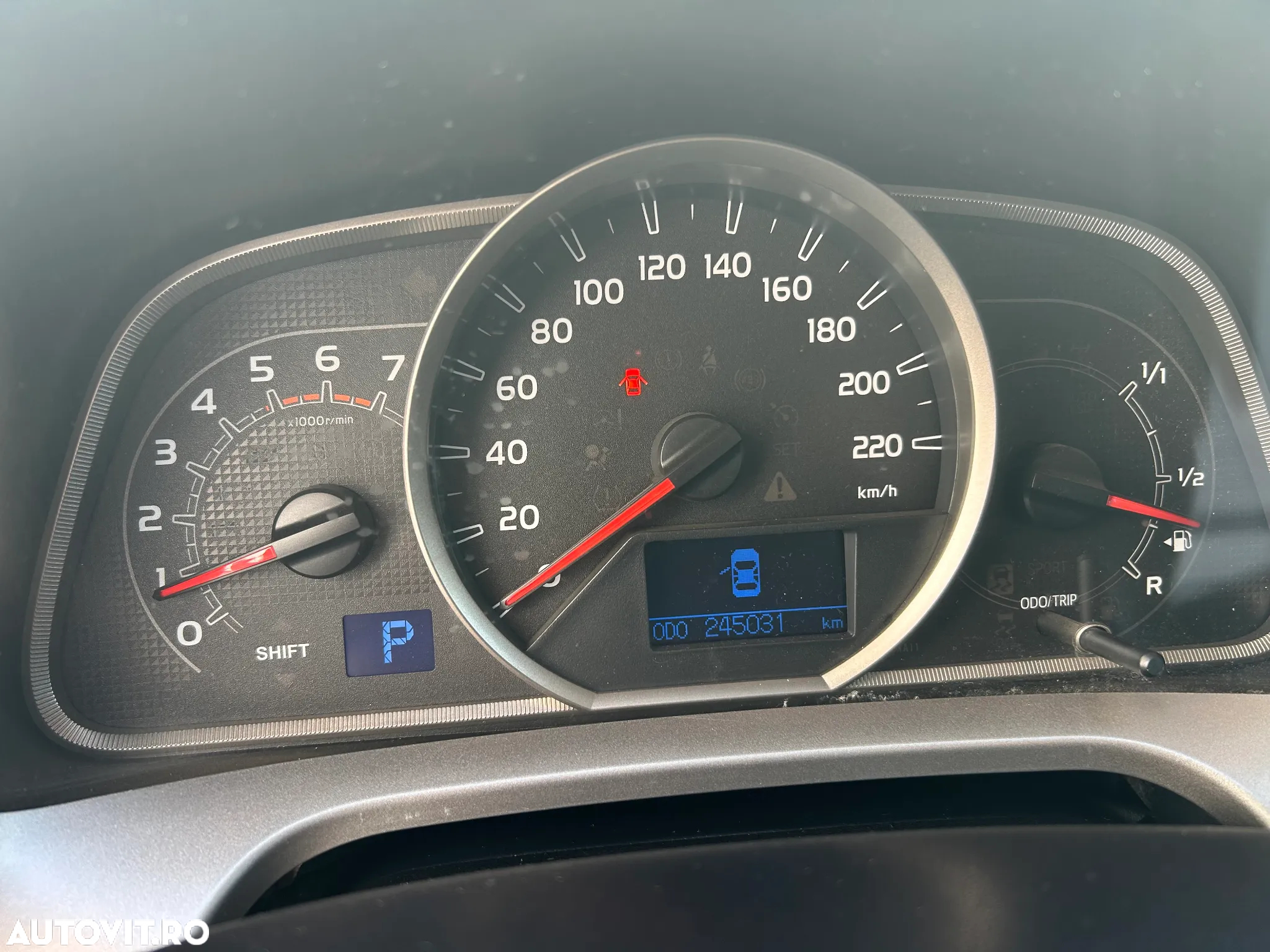 Toyota RAV4 - 11