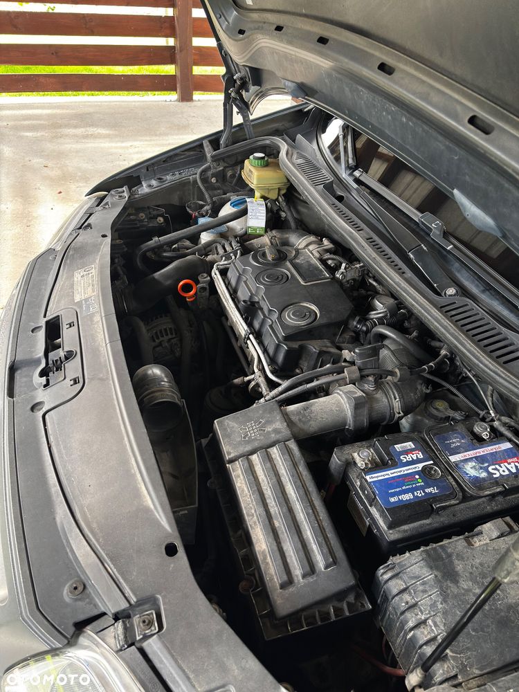 Volkswagen Caddy Maxi - 13