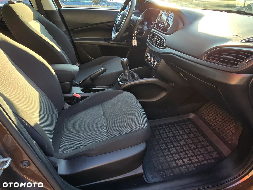 Fiat Tipo 1.0 T3 - 13