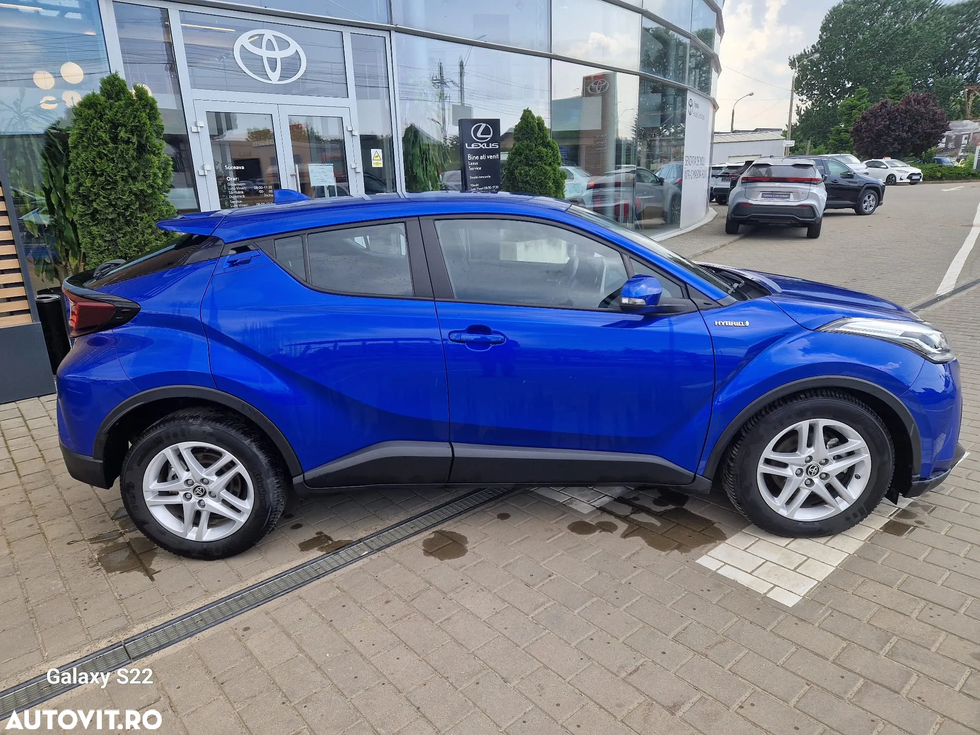 Toyota C-HR 1.8 HSD 4x2 CVT C-enter - 8