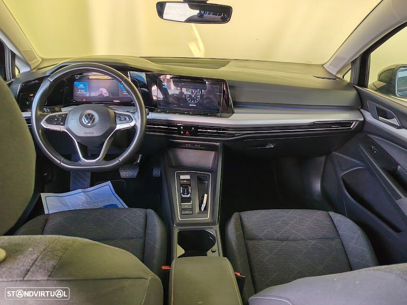 VW Golf Variant - 6