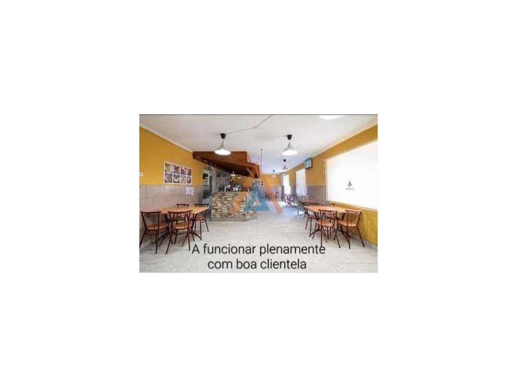 Espaço Comercial à venda em Arcozelo - Vila Nova Gaia - Grande imagem: 3/8