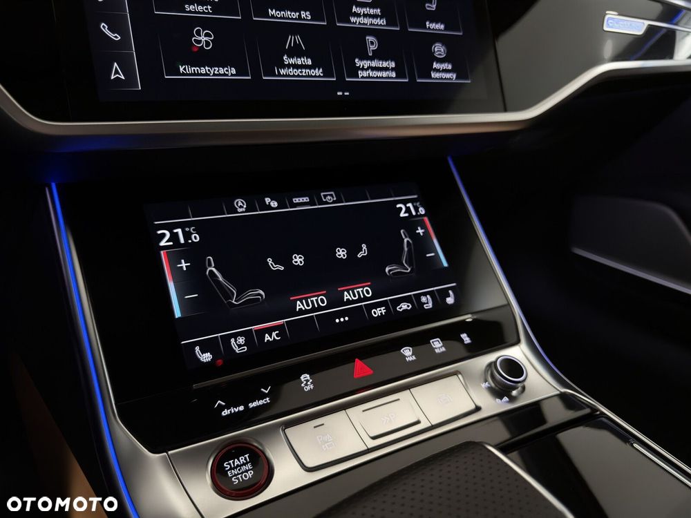 Audi RS6 Avant - 17