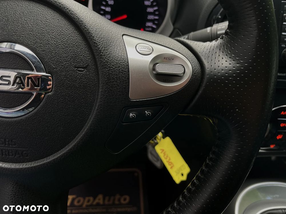 Nissan Juke 1.6 DIG-T N-Connecta - 25