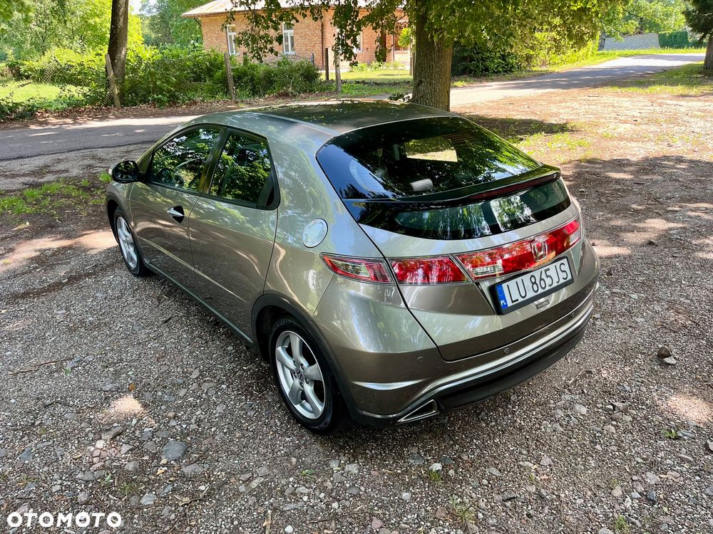 Honda Civic 1.4 i-VTEC Comfort - 18